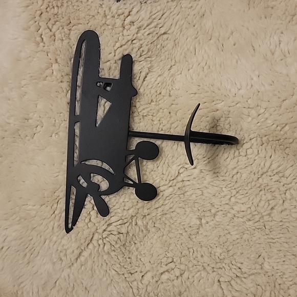 Airplane wall hooks - Picture 1 of 2
